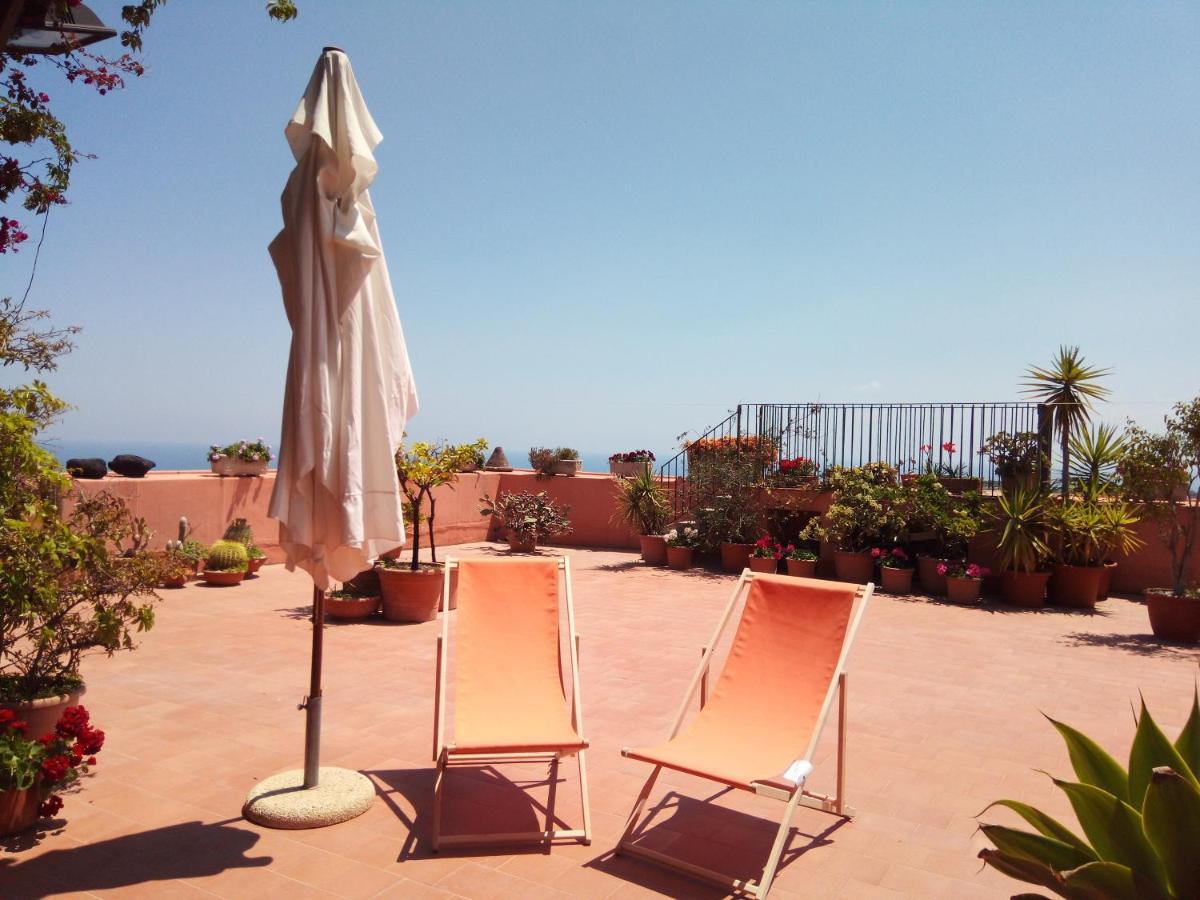 A Casa Di Tommy B&B Acireale Luaran gambar