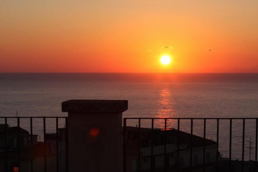 A Casa Di Tommy B&B Acireale Luaran gambar